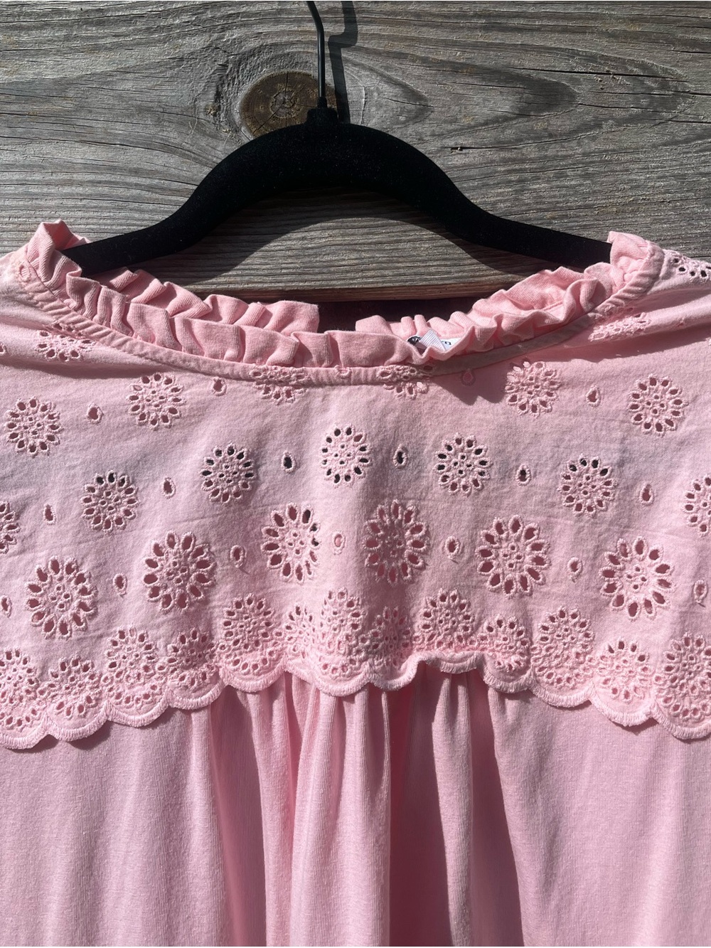 crown & ivy Light Pink Eyelet Cotton Blead Ruffled Neck Blouse Sz XL - Picture 2 of 8